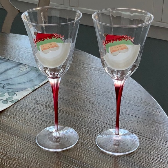 2 Elegant Holiday Vietri Old St Nick Handcrafted Retired Long Stem Wine NWT - Picture 1 of 11